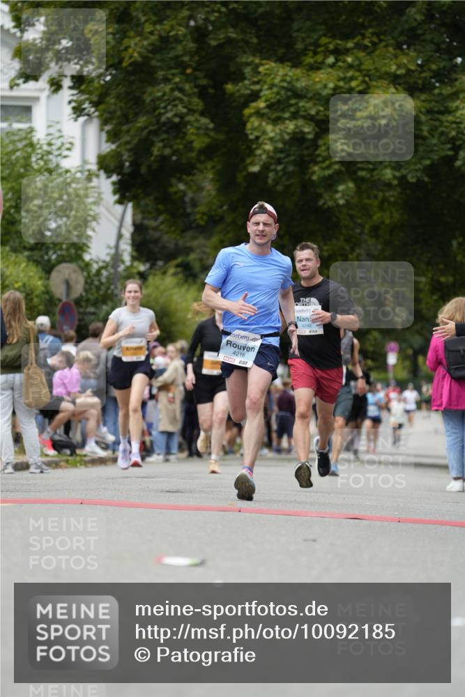 30.08.2026 - Blankeneser Heldenlauf Patografie http://msf.ph/oto/10092185 30.08.2026 12:28:31 Ziel 4216, 4246 meine-sportfotos.de