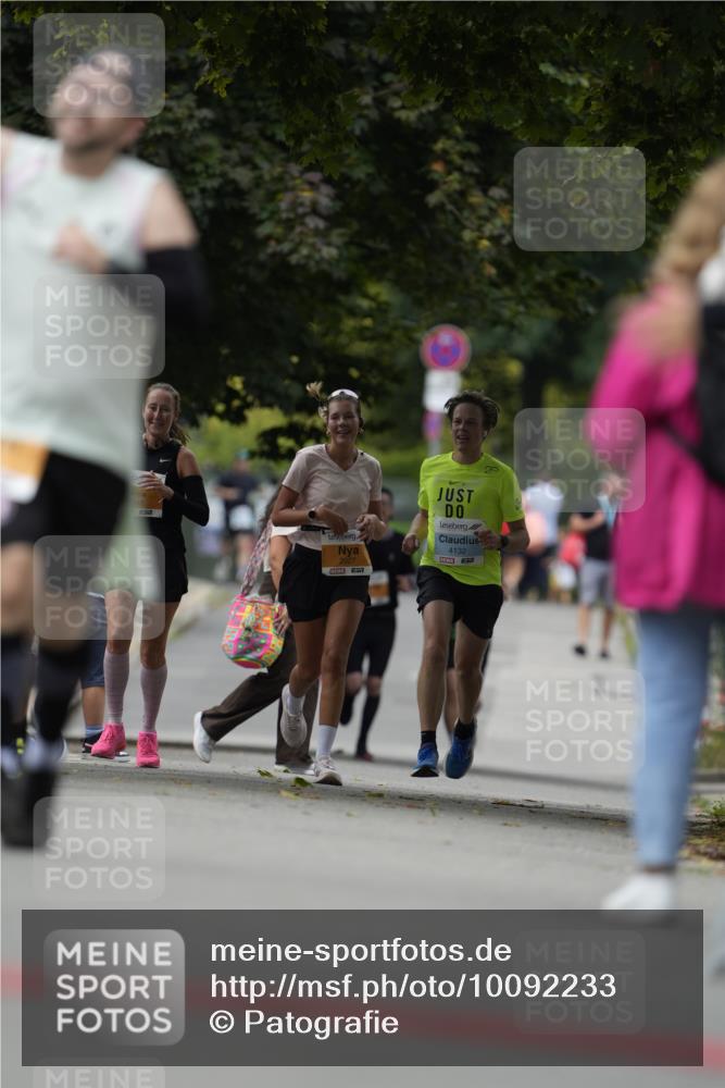 30.08.2026 - Blankeneser Heldenlauf Patografie http://msf.ph/oto/10092233 30.08.2026 12:29:01 Ziel 2816, 4045, 4085 meine-sportfotos.de