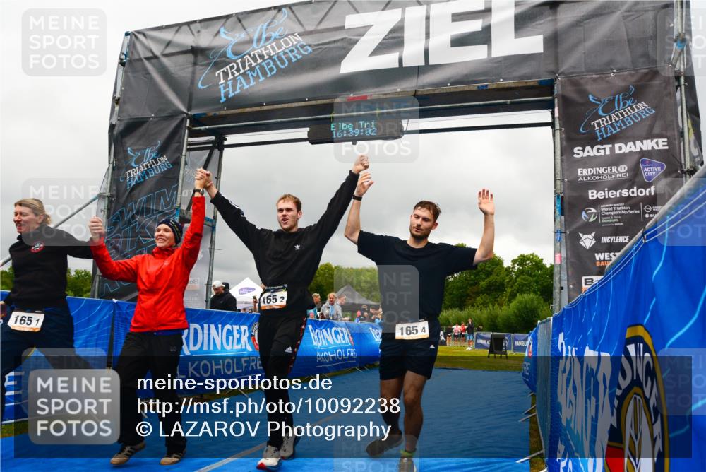 30.08.2026 - Elbe Triathlon Hamburg LAZAROV Photography http://msf.ph/oto/10092238 30.08.2026 16:39:02 Ziel  meine-sportfotos.de
