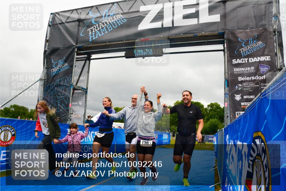 30.08.2026 - Elbe Triathlon Hamburg LAZAROV Photography http://msf.ph/oto/10092246 30.08.2026 16:39:38 Ziel  meine-sportfotos.de