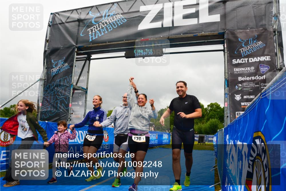 30.08.2026 - Elbe Triathlon Hamburg LAZAROV Photography http://msf.ph/oto/10092248 30.08.2026 16:39:38 Ziel  meine-sportfotos.de