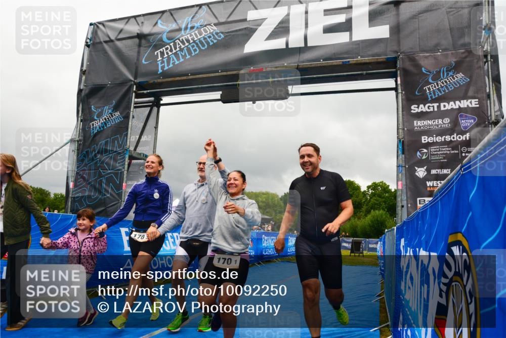 30.08.2026 - Elbe Triathlon Hamburg LAZAROV Photography http://msf.ph/oto/10092250 30.08.2026 16:39:38 Ziel  meine-sportfotos.de