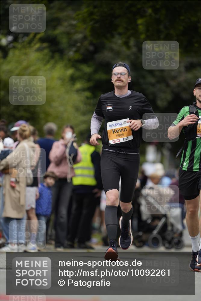 30.08.2026 - Blankeneser Heldenlauf Patografie http://msf.ph/oto/10092261 30.08.2026 12:29:22 Ziel 2027, 2946 meine-sportfotos.de