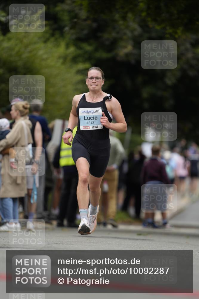 30.08.2026 - Blankeneser Heldenlauf Patografie http://msf.ph/oto/10092287 30.08.2026 12:29:57 Ziel 4254, 4313 meine-sportfotos.de