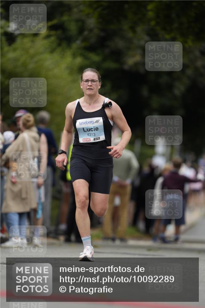 30.08.2026 - Blankeneser Heldenlauf Patografie http://msf.ph/oto/10092289 30.08.2026 12:29:57 Ziel 4254, 4313 meine-sportfotos.de