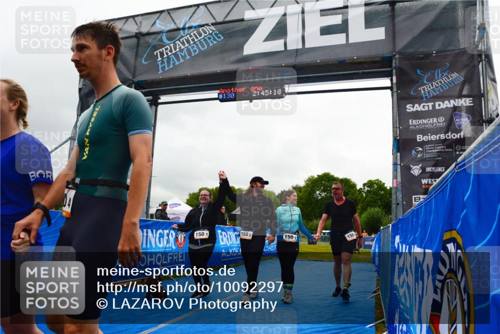 30.08.2026 - Elbe Triathlon Hamburg LAZAROV Photography http://msf.ph/oto/10092297 30.08.2026 16:45:20 Ziel  meine-sportfotos.de