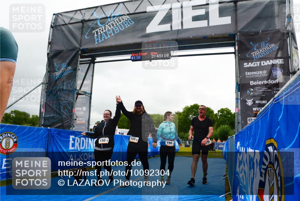 30.08.2026 - Elbe Triathlon Hamburg LAZAROV Photography http://msf.ph/oto/10092304 30.08.2026 16:45:21 Ziel  meine-sportfotos.de