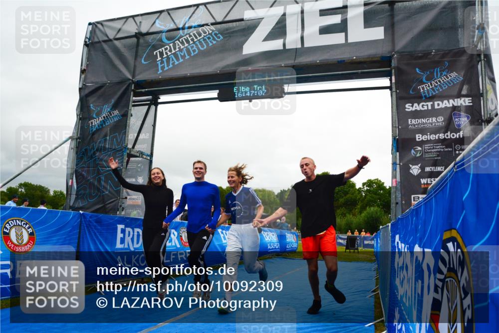 30.08.2026 - Elbe Triathlon Hamburg LAZAROV Photography http://msf.ph/oto/10092309 30.08.2026 16:47:06 Ziel  meine-sportfotos.de