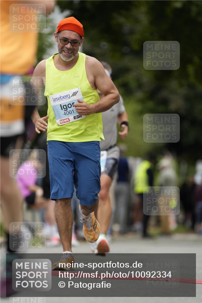 30.08.2026 - Blankeneser Heldenlauf Patografie http://msf.ph/oto/10092334 30.08.2026 12:30:42 Ziel 2663, 2886, 4001, 4458 meine-sportfotos.de