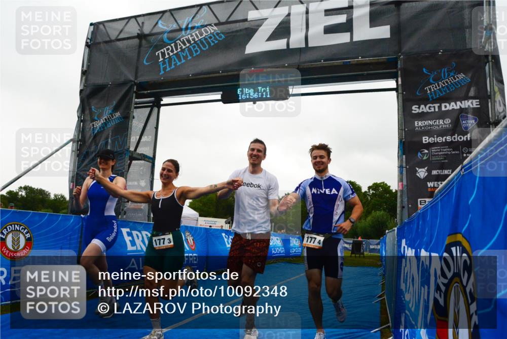 30.08.2026 - Elbe Triathlon Hamburg LAZAROV Photography http://msf.ph/oto/10092348 30.08.2026 16:56:11 Ziel  meine-sportfotos.de