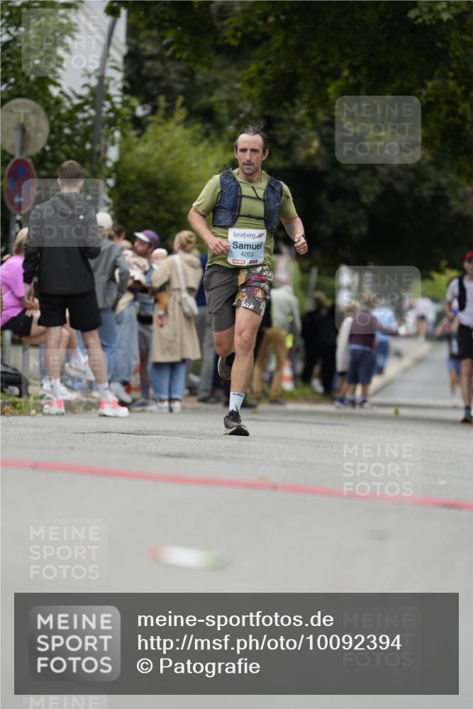30.08.2026 - Blankeneser Heldenlauf Patografie http://msf.ph/oto/10092394 30.08.2026 12:31:22 Ziel 2705, 4008, 4203, 4394, 4395, 4422 meine-sportfotos.de