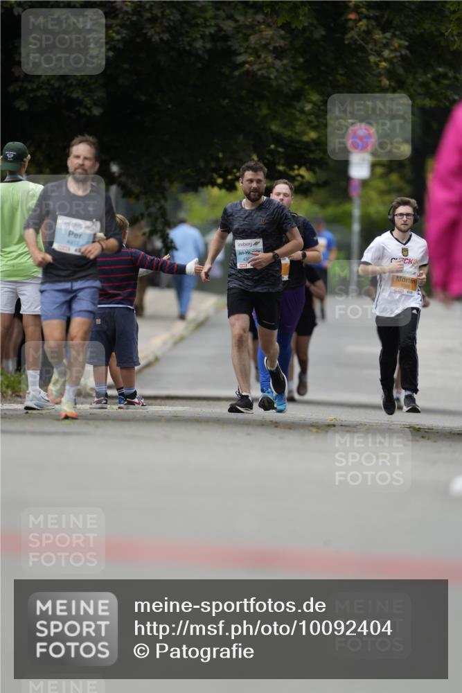 30.08.2026 - Blankeneser Heldenlauf Patografie http://msf.ph/oto/10092404 30.08.2026 12:31:41 Ziel 4170, 4486 meine-sportfotos.de