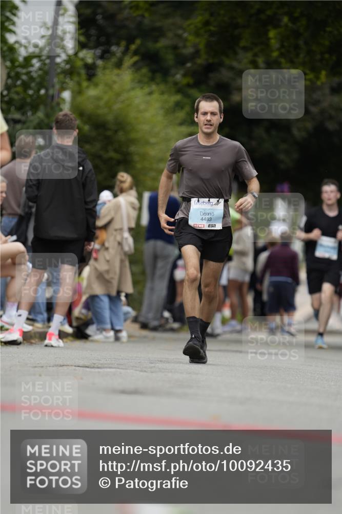 30.08.2026 - Blankeneser Heldenlauf Patografie http://msf.ph/oto/10092435 30.08.2026 12:32:54 Ziel 2110, 2584, 4012, 4131, 4472 meine-sportfotos.de
