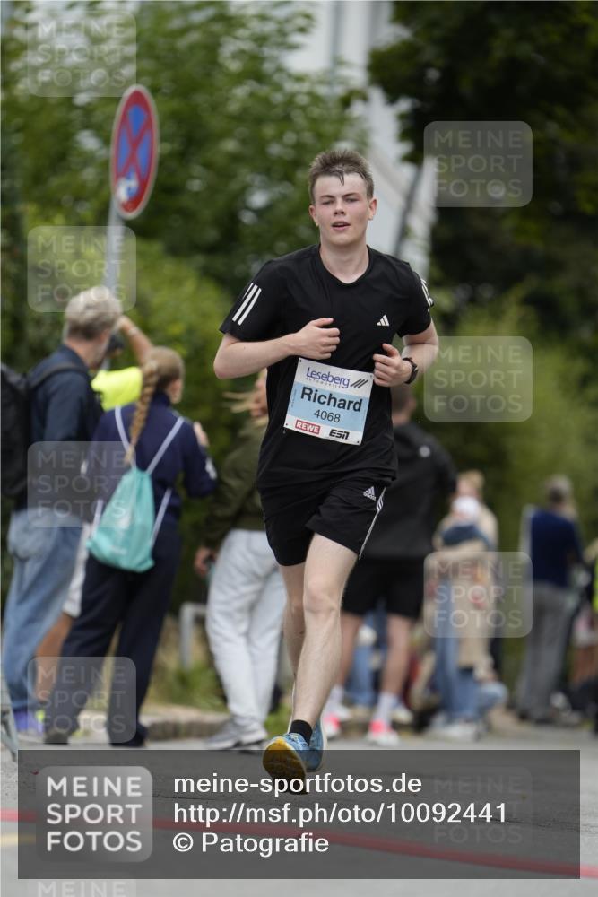 30.08.2026 - Blankeneser Heldenlauf Patografie http://msf.ph/oto/10092441 30.08.2026 12:33:04 Ziel 2110, 4068, 4483 meine-sportfotos.de