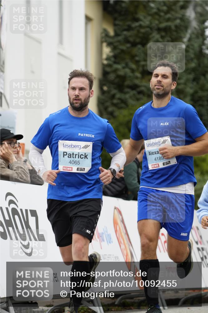 30.08.2026 - Blankeneser Heldenlauf Patografie http://msf.ph/oto/10092455 30.08.2026 12:33:22 Ziel 4065, 4139, 4189 meine-sportfotos.de