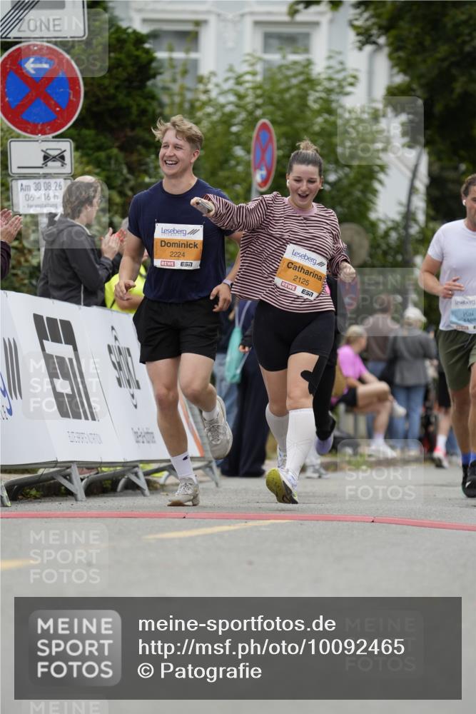 30.08.2026 - Blankeneser Heldenlauf Patografie http://msf.ph/oto/10092465 30.08.2026 12:33:35 Ziel 2117, 2125, 4122, 4298, 4488 meine-sportfotos.de