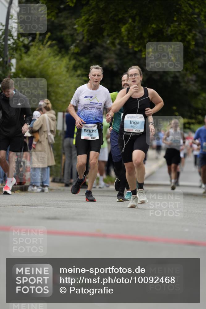 30.08.2026 - Blankeneser Heldenlauf Patografie http://msf.ph/oto/10092468 30.08.2026 12:33:38 Ziel 2125, 4488 meine-sportfotos.de
