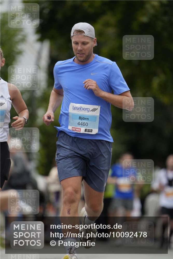 30.08.2026 - Blankeneser Heldenlauf Patografie http://msf.ph/oto/10092478 30.08.2026 12:33:53 Ziel 2839, 4365, 4429, 4460, 4461 meine-sportfotos.de