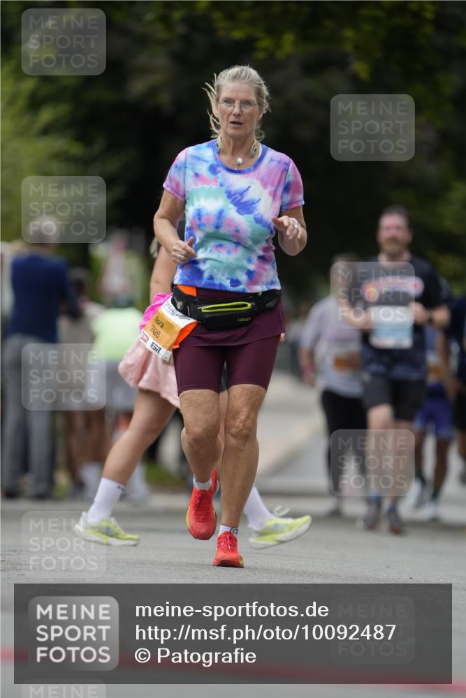 30.08.2026 - Blankeneser Heldenlauf Patografie http://msf.ph/oto/10092487 30.08.2026 12:34:10 Ziel 2302, 2561 meine-sportfotos.de