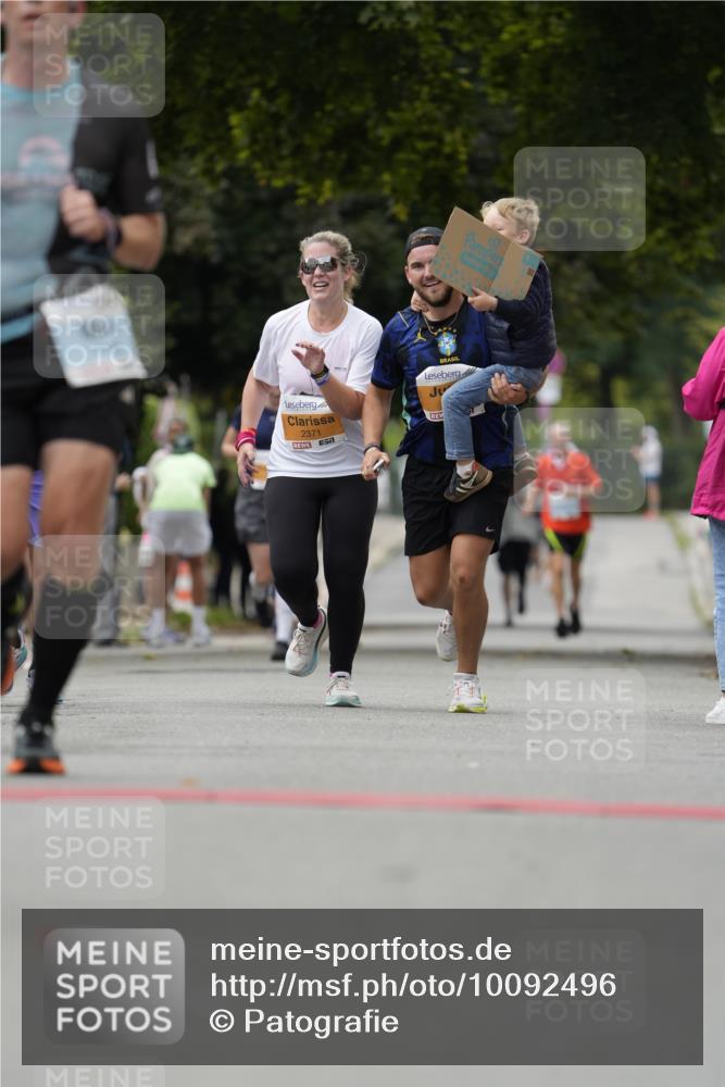 30.08.2026 - Blankeneser Heldenlauf Patografie http://msf.ph/oto/10092496 30.08.2026 12:34:23 Ziel 2928, 4347, 4449 meine-sportfotos.de