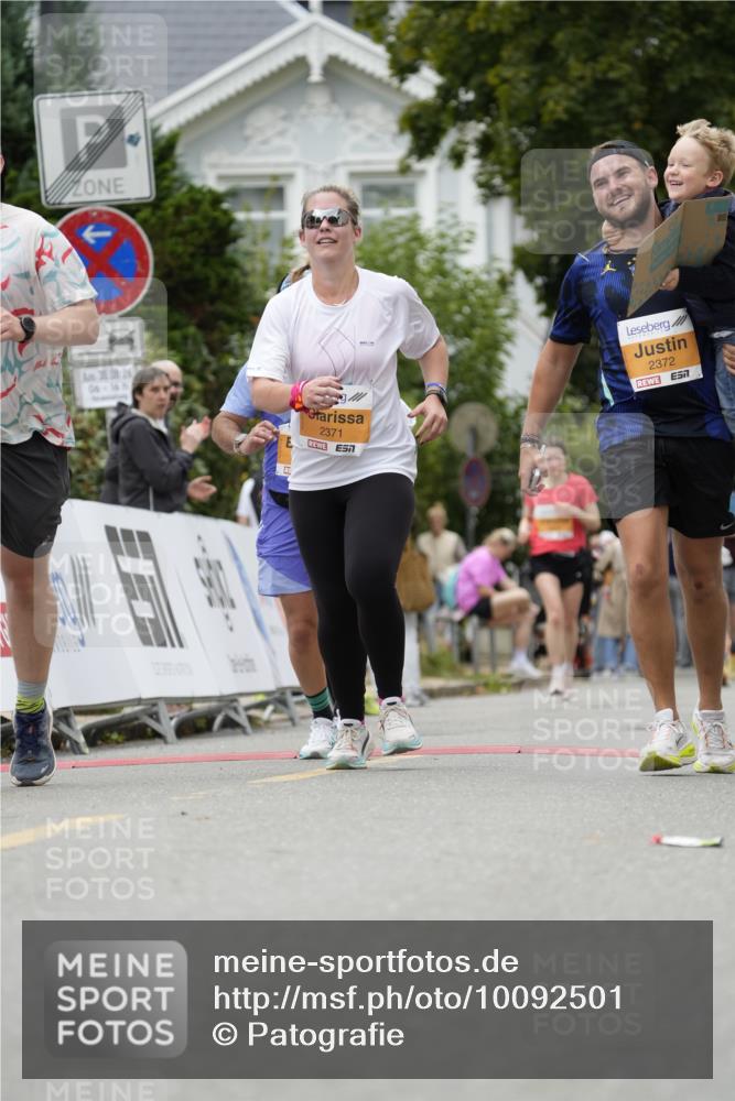 30.08.2026 - Blankeneser Heldenlauf Patografie http://msf.ph/oto/10092501 30.08.2026 12:34:30 Ziel 2311, 2371, 2372, 2901, 4449 meine-sportfotos.de