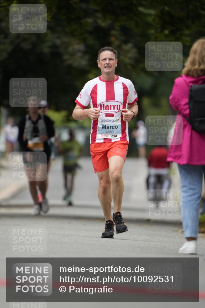 30.08.2026 - Blankeneser Heldenlauf Patografie http://msf.ph/oto/10092531 30.08.2026 12:35:13 Ziel 4123, 4471 meine-sportfotos.de
