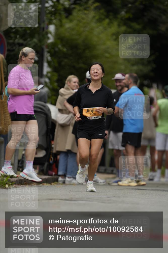 30.08.2026 - Blankeneser Heldenlauf Patografie http://msf.ph/oto/10092564 30.08.2026 12:36:55 Ziel 4166 meine-sportfotos.de