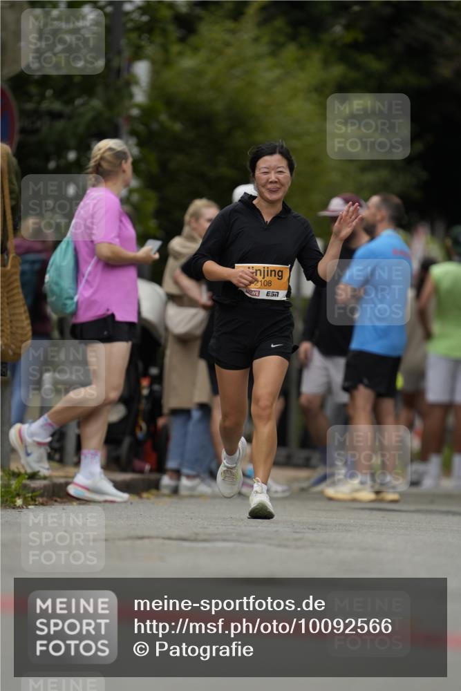 30.08.2026 - Blankeneser Heldenlauf Patografie http://msf.ph/oto/10092566 30.08.2026 12:36:55 Ziel 4166 meine-sportfotos.de