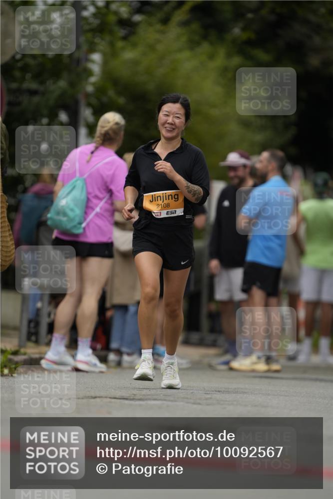 30.08.2026 - Blankeneser Heldenlauf Patografie http://msf.ph/oto/10092567 30.08.2026 12:36:56 Ziel 4166 meine-sportfotos.de