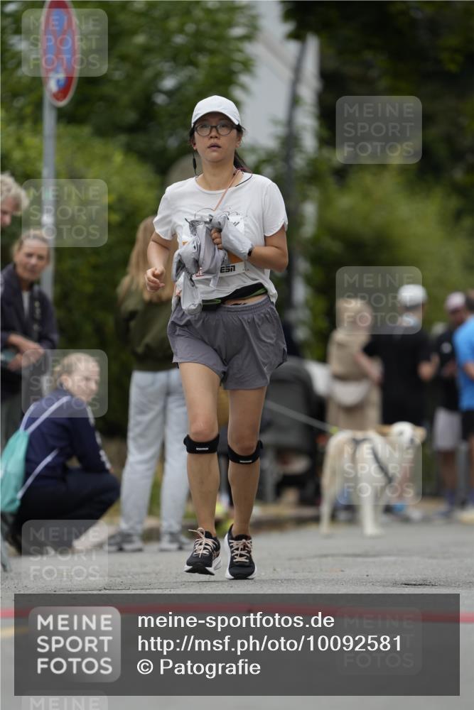 30.08.2026 - Blankeneser Heldenlauf Patografie http://msf.ph/oto/10092581 30.08.2026 12:37:18 Ziel 2084 meine-sportfotos.de