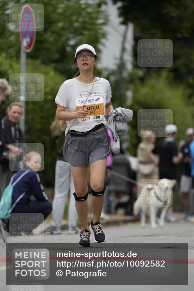 30.08.2026 - Blankeneser Heldenlauf Patografie http://msf.ph/oto/10092582 30.08.2026 12:37:18 Ziel 2084 meine-sportfotos.de