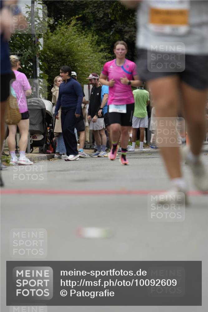 30.08.2026 - Blankeneser Heldenlauf Patografie http://msf.ph/oto/10092609 30.08.2026 12:38:07 Ziel 2041, 4028, 4151, 4235, 4288, 4475 meine-sportfotos.de