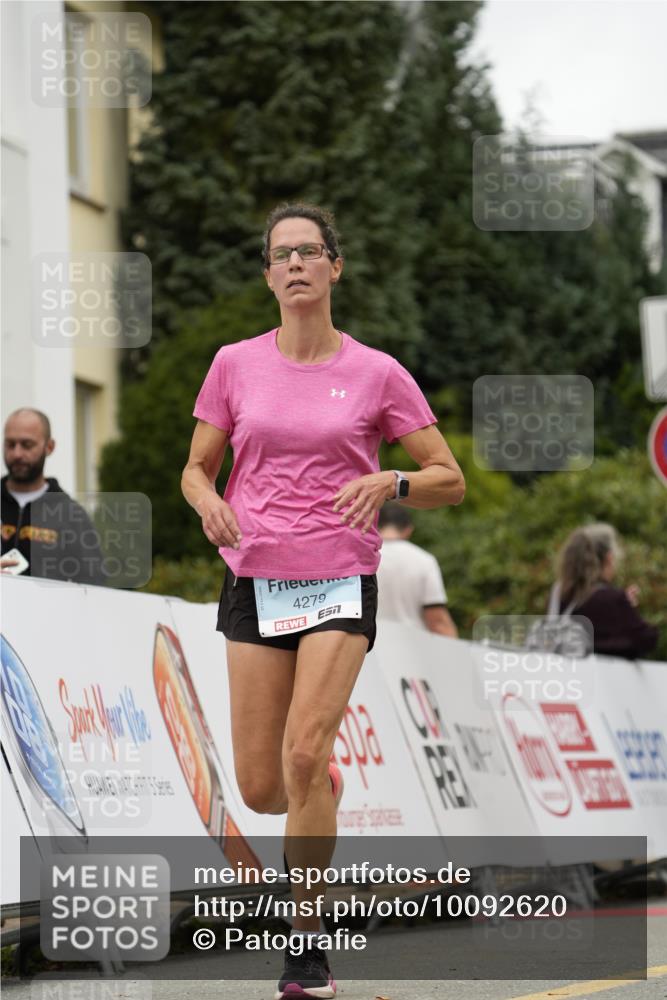 30.08.2026 - Blankeneser Heldenlauf Patografie http://msf.ph/oto/10092620 30.08.2026 12:38:46 Ziel 2399, 2546, 4226, 4279 meine-sportfotos.de