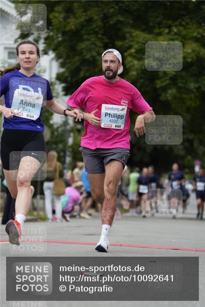 30.08.2026 - Blankeneser Heldenlauf Patografie http://msf.ph/oto/10092641 30.08.2026 12:39:41 Ziel 4043, 4142, 4222 meine-sportfotos.de