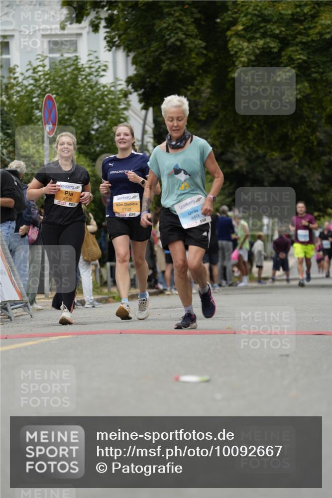 30.08.2026 - Blankeneser Heldenlauf Patografie http://msf.ph/oto/10092667 30.08.2026 12:40:28 Ziel 2700, 2736, 4402, 4468 meine-sportfotos.de