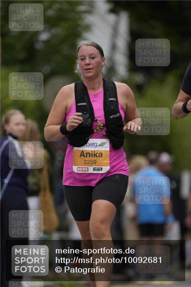 30.08.2026 - Blankeneser Heldenlauf Patografie http://msf.ph/oto/10092681 30.08.2026 12:41:09 Ziel 2259, 2260, 4238, 4336 meine-sportfotos.de