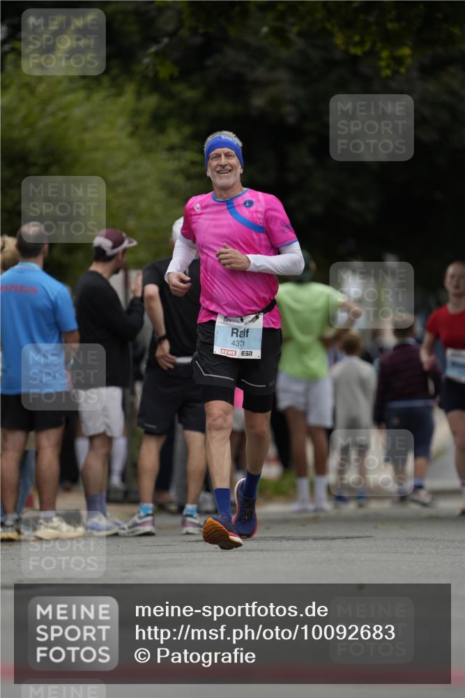 30.08.2026 - Blankeneser Heldenlauf Patografie http://msf.ph/oto/10092683 30.08.2026 12:41:21 Ziel  meine-sportfotos.de