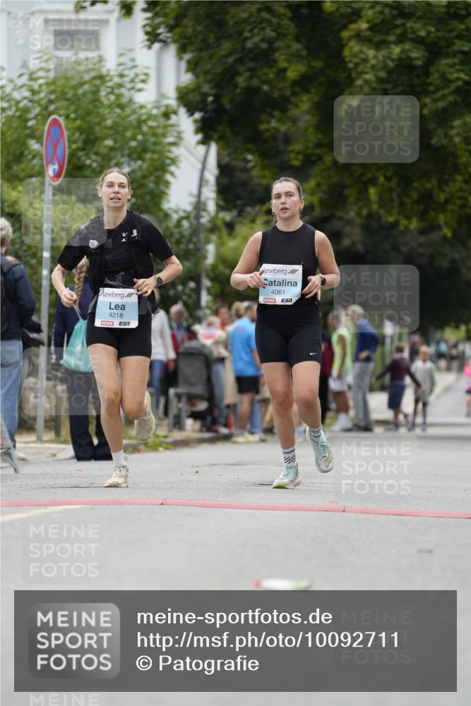 30.08.2026 - Blankeneser Heldenlauf Patografie http://msf.ph/oto/10092711 30.08.2026 12:42:34 Ziel 4061, 4218 meine-sportfotos.de