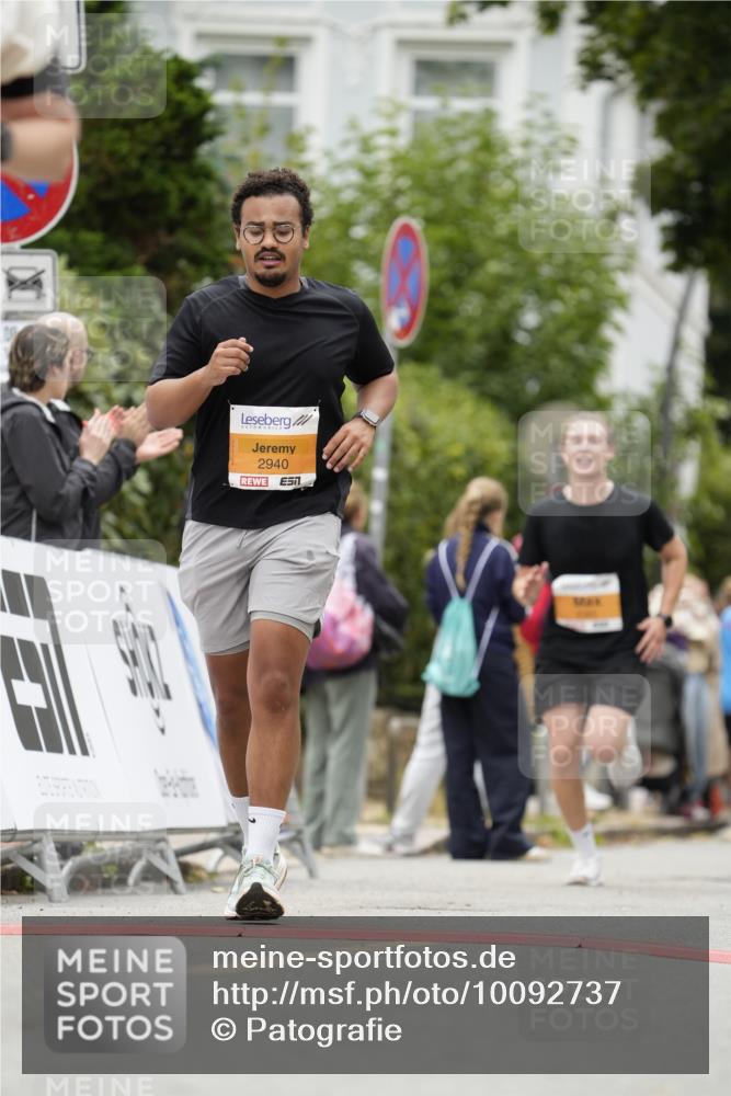 30.08.2026 - Blankeneser Heldenlauf Patografie http://msf.ph/oto/10092737 30.08.2026 12:43:37 Ziel 2271, 2385, 2622, 2940, 4029, 4412 meine-sportfotos.de