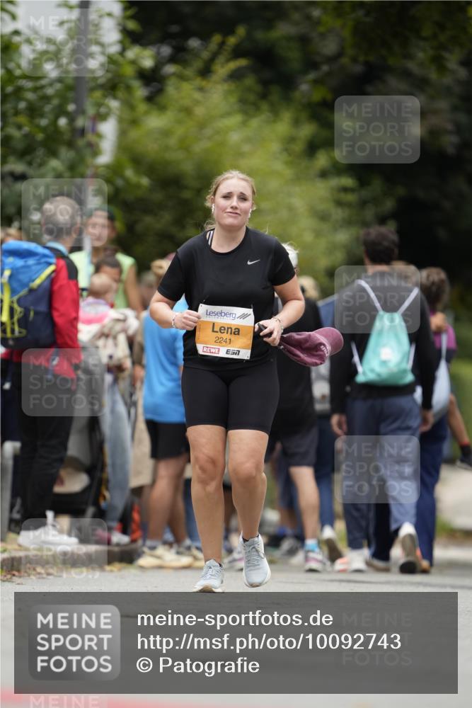 30.08.2026 - Blankeneser Heldenlauf Patografie http://msf.ph/oto/10092743 30.08.2026 12:43:50 Ziel 2500 meine-sportfotos.de