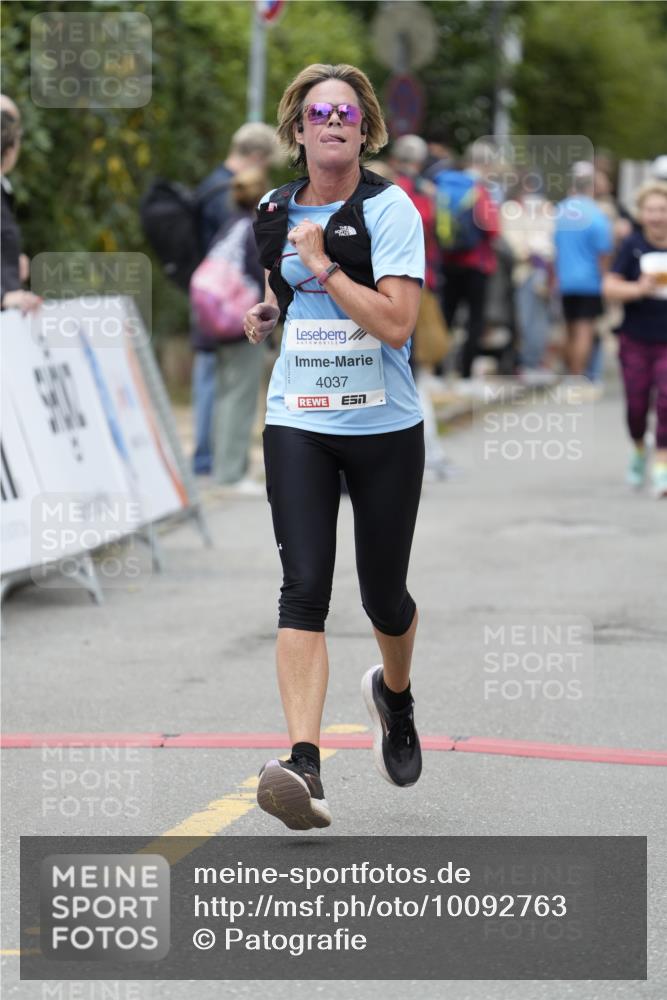 30.08.2026 - Blankeneser Heldenlauf Patografie http://msf.ph/oto/10092763 30.08.2026 12:45:04 Ziel 4037 meine-sportfotos.de