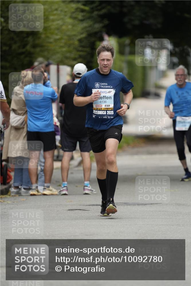 30.08.2026 - Blankeneser Heldenlauf Patografie http://msf.ph/oto/10092780 30.08.2026 12:45:55 Ziel 4053 meine-sportfotos.de