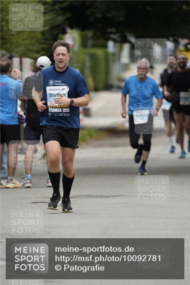 30.08.2026 - Blankeneser Heldenlauf Patografie http://msf.ph/oto/10092781 30.08.2026 12:45:55 Ziel 4053 meine-sportfotos.de