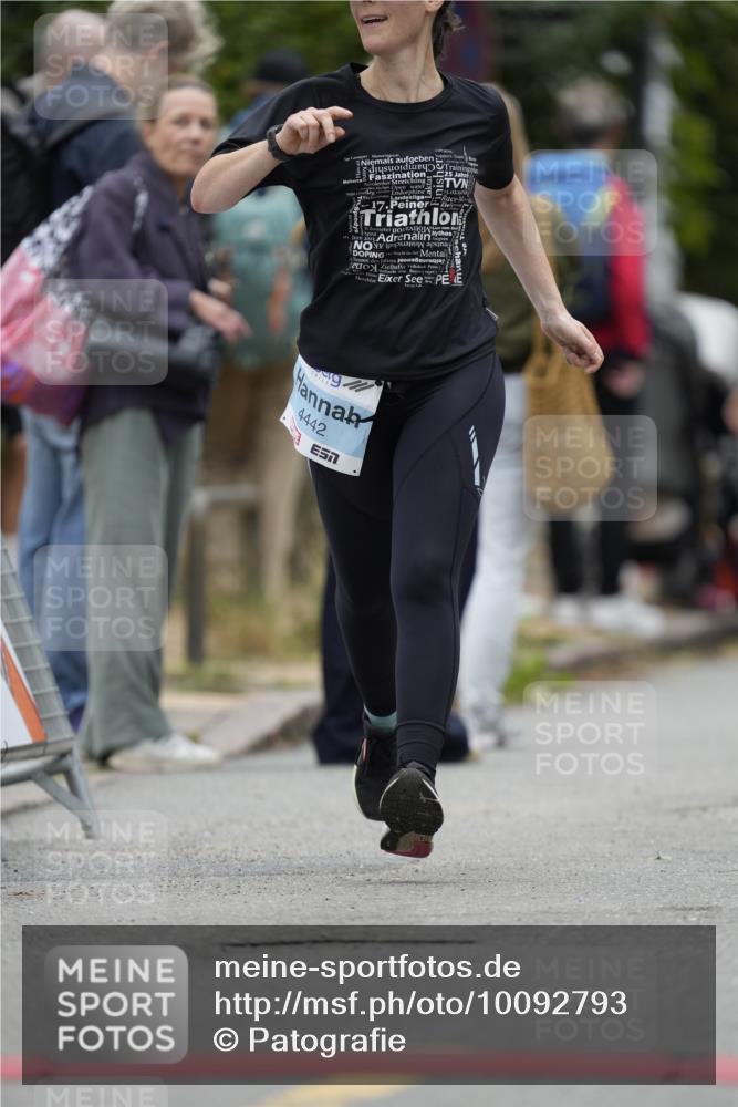 30.08.2026 - Blankeneser Heldenlauf Patografie http://msf.ph/oto/10092793 30.08.2026 12:46:30 Ziel 4442 meine-sportfotos.de