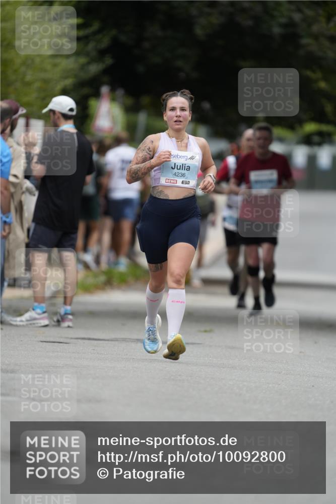 30.08.2026 - Blankeneser Heldenlauf Patografie http://msf.ph/oto/10092800 30.08.2026 12:46:41 Ziel 4175, 4315 meine-sportfotos.de