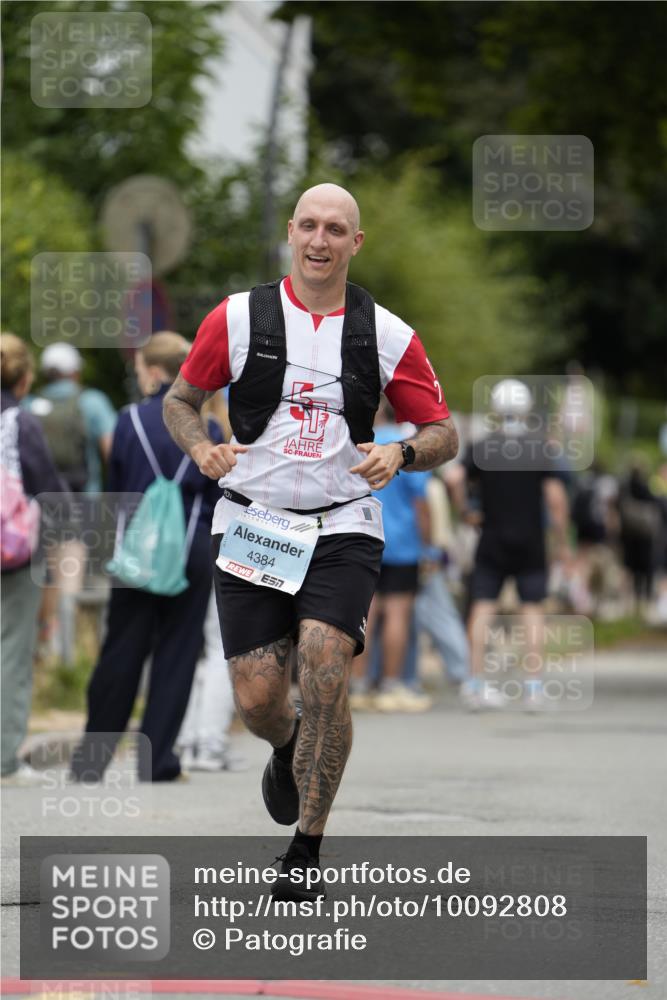 30.08.2026 - Blankeneser Heldenlauf Patografie http://msf.ph/oto/10092808 30.08.2026 12:46:57 Ziel 4177, 4384 meine-sportfotos.de