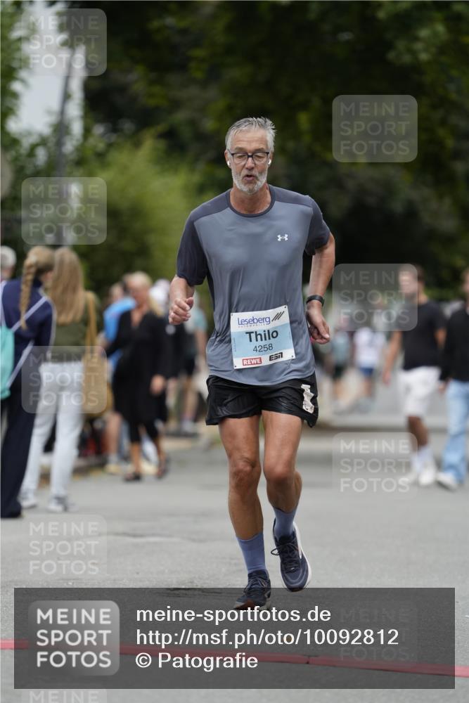30.08.2026 - Blankeneser Heldenlauf Patografie http://msf.ph/oto/10092812 30.08.2026 12:47:14 Ziel 4258 meine-sportfotos.de