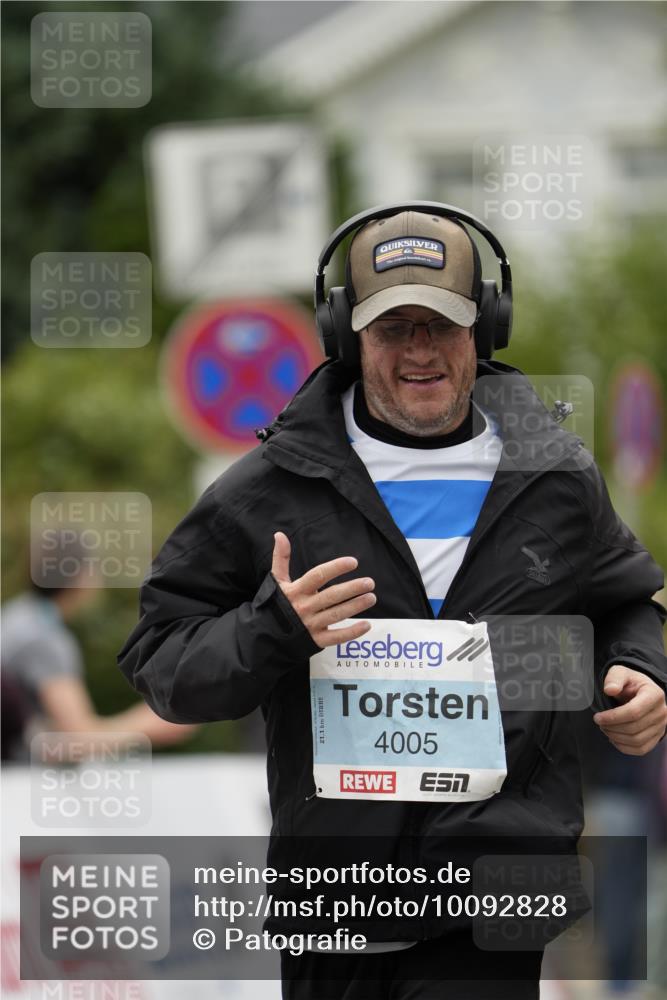 30.08.2026 - Blankeneser Heldenlauf Patografie http://msf.ph/oto/10092828 30.08.2026 12:48:19 Ziel 4005, 4197, 4344, 4368, 4369 meine-sportfotos.de