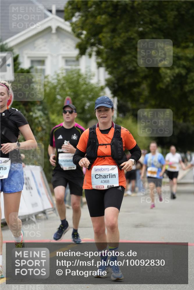 30.08.2026 - Blankeneser Heldenlauf Patografie http://msf.ph/oto/10092830 30.08.2026 12:48:22 Ziel 4005, 4197, 4368, 4369 meine-sportfotos.de