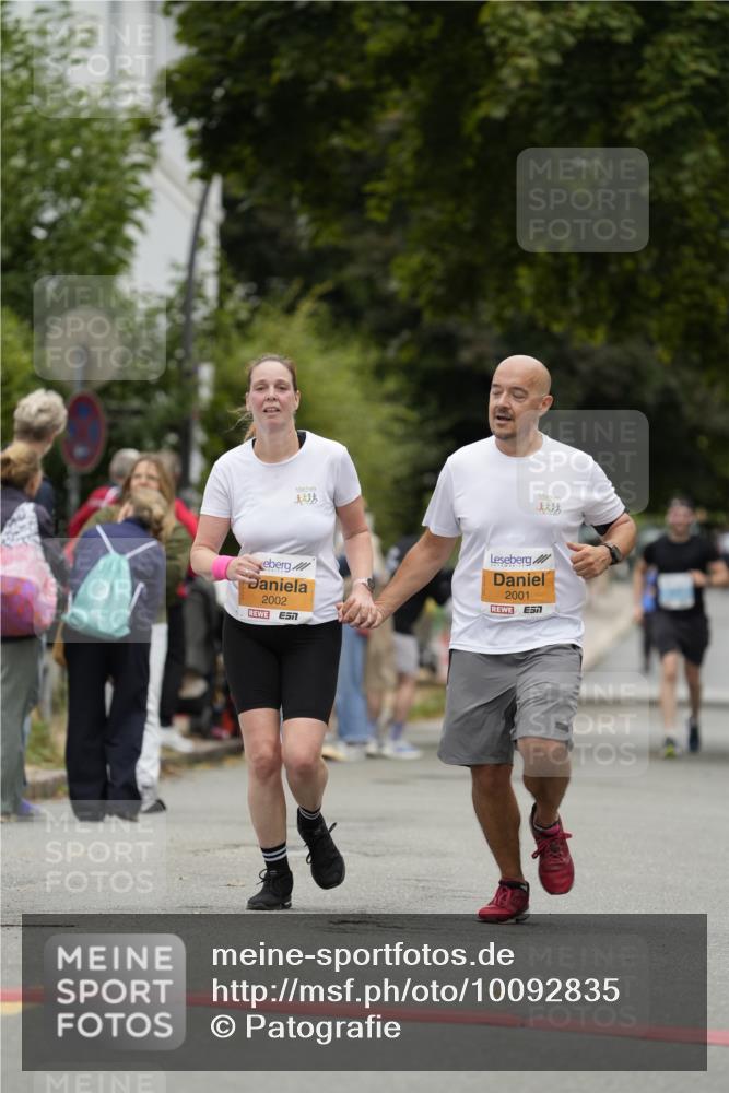 30.08.2026 - Blankeneser Heldenlauf Patografie http://msf.ph/oto/10092835 30.08.2026 12:48:30 Ziel 2001, 2002, 2091 meine-sportfotos.de